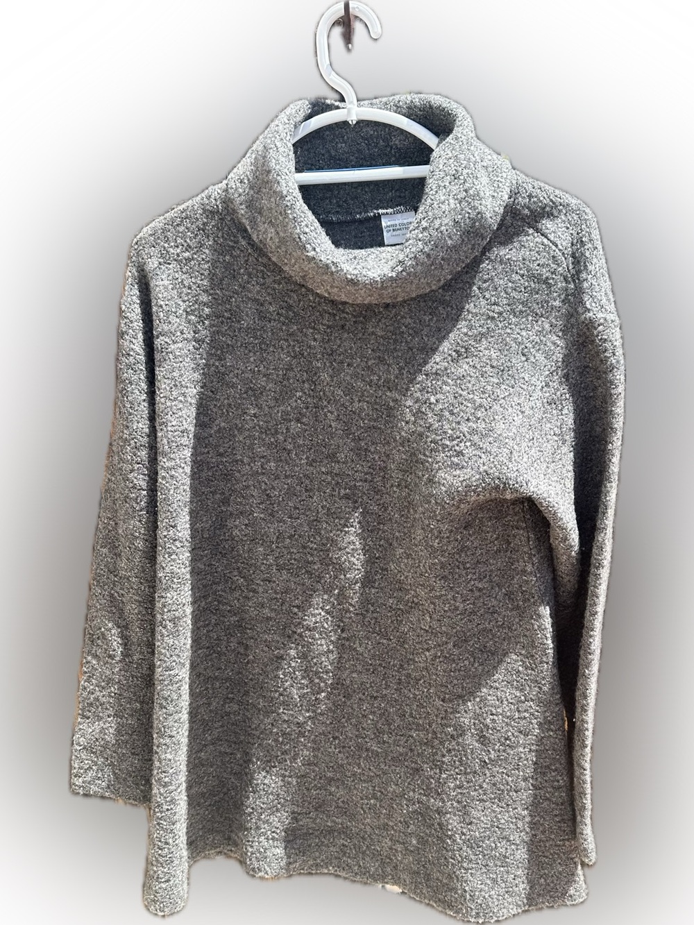 United Colors Of Benetton Gray wool turtleneck sweater, made in Italy.